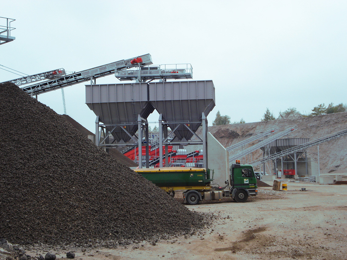 STORAGE SOLUTIONS FOR BULK HANDLING AND RECYCLING INDUSTRIES